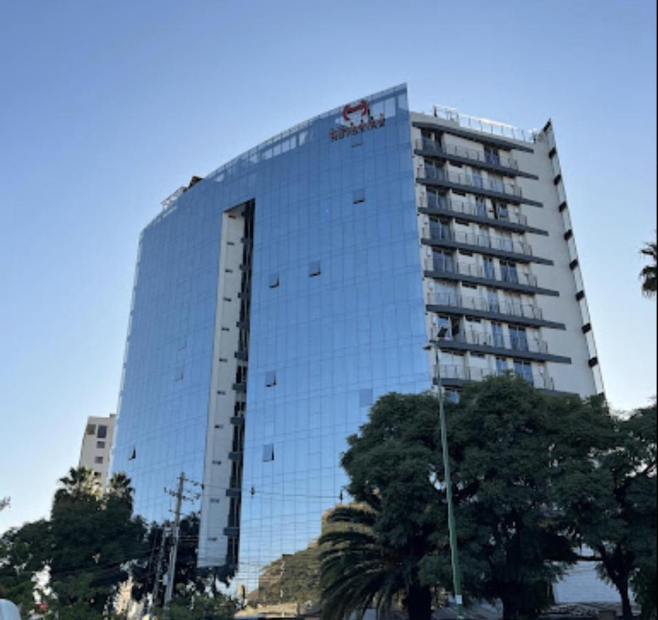 Hermoso Garzonier 7E Torres Puente Muyurina Cochabamba Eksteriør billede