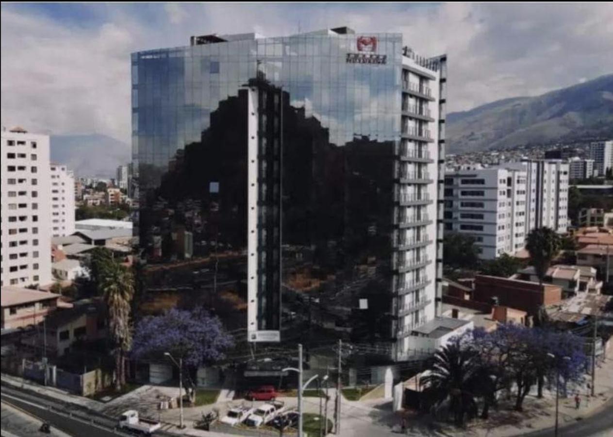Hermoso Garzonier 7E Torres Puente Muyurina Cochabamba Eksteriør billede