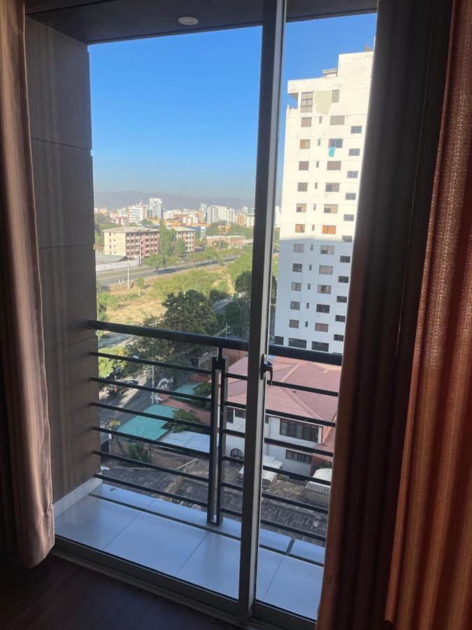 Hermoso Garzonier 7E Torres Puente Muyurina Cochabamba Eksteriør billede